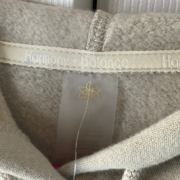 Harmony Balance Women’s Tan Hoodie Sweatshirt Size S - Picture 3 of 9